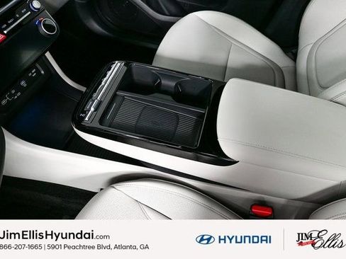 Certified 2025 Hyundai Tucson Limited image 19