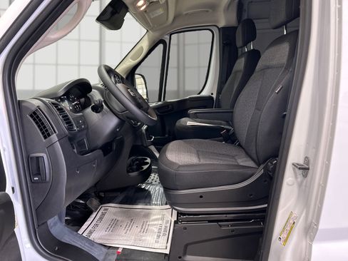 New 2026 RAM ProMaster 2500 FWD image 9