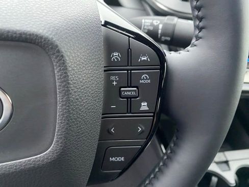 New 2026 Toyota Prius XLE FWD image 24