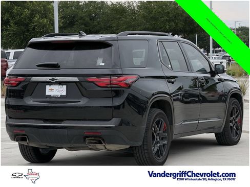 Used 2023 Chevrolet Traverse Premier w/ Redline Edition FWD image 4