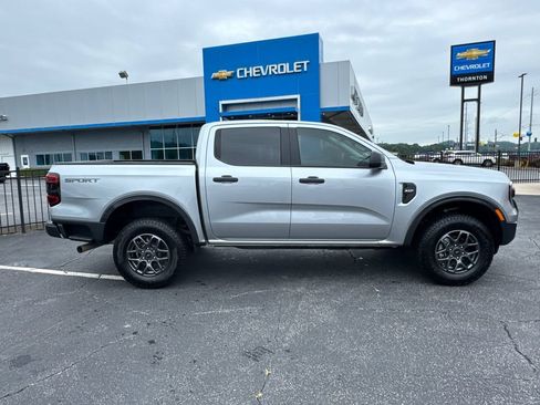 Used 2024 Ford Ranger XLT w/ Equipment Group 301A High RWD image 5