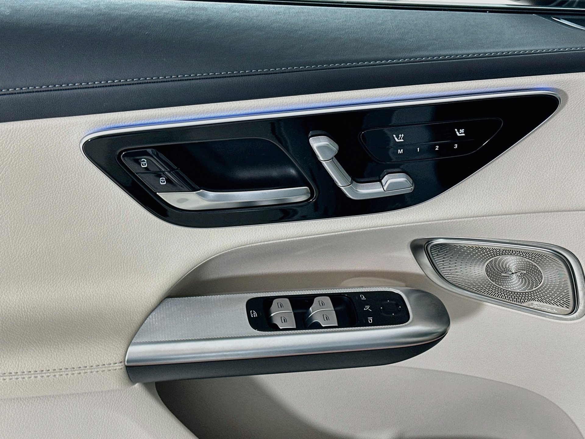 Certified 2026 Mercedes-Benz GLC 300 4MATIC image 19