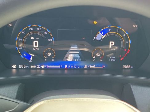 Used 2026 Chevrolet Colorado Trail Boss AWD/4WD image 7