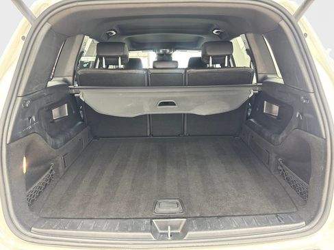 Used 2025 Mercedes-Benz GLB 250 4MATIC image 76