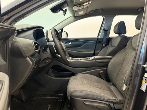 Used 2023 Hyundai Santa Fe SE w/ Winter Weather Package FWD image 10