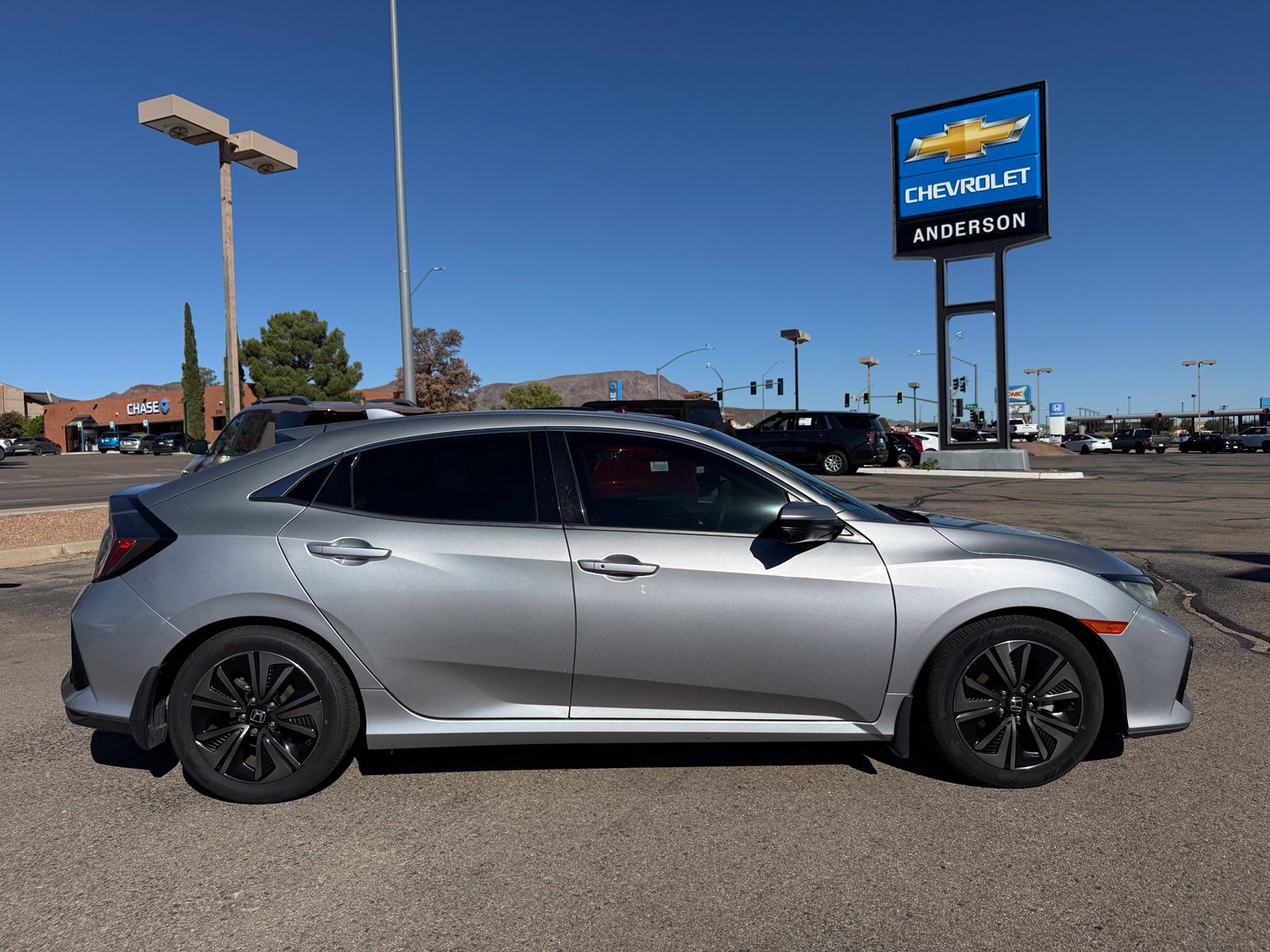 Used 2018 Honda Civic EX image 4