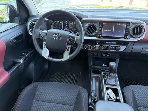 Used 2023 Toyota Tacoma SR5 w/ Technology Package AWD/4WD image 21