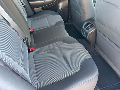 Used 2010 Ford Taurus SEL image 13