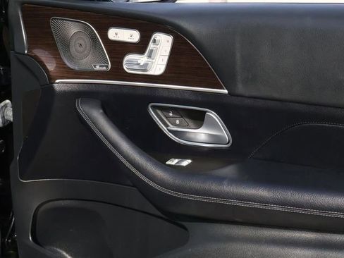 Used 2024 Mercedes-Benz GLE 350 4MATIC w/ 3rd Row Seat Package image 18