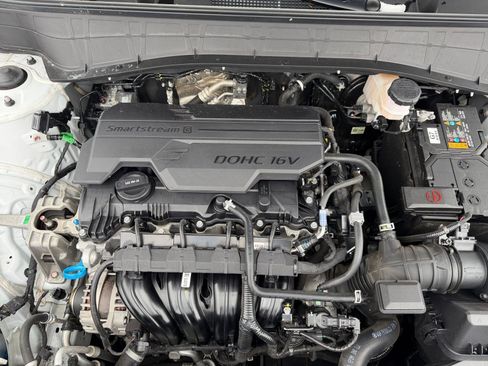 Used 2025 Hyundai Kona SEL image 32