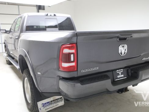 Used 2020 RAM 3500 Laramie AWD/4WD image 2