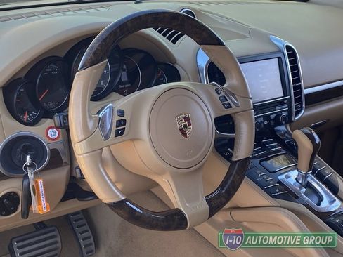 Used 2014 Porsche Cayenne S AWD/4WD image 24