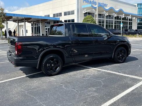 Certified 2023 Honda Ridgeline Black Edition image 3