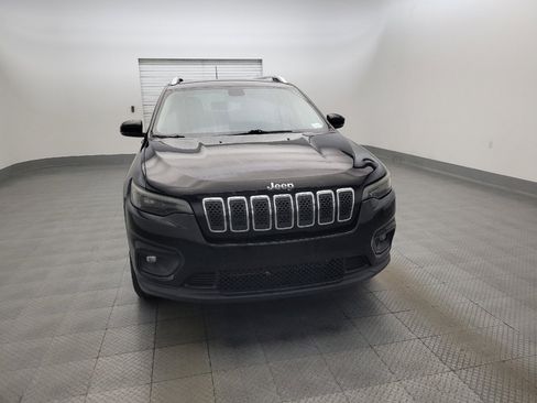 Used 2019 Jeep Cherokee Latitude Plus w/ Trailer Tow Group AWD/4WD image 14