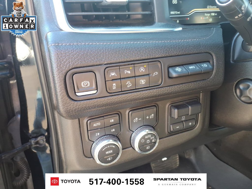 Used 2022 GMC Yukon XL Denali w/ Advanced Technology Package AWD/4WD image 18