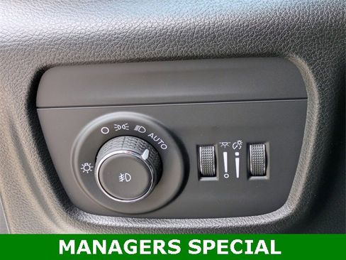 New 2025 Jeep Grand Cherokee L Overland w/ Advanced Protech Group III image 14