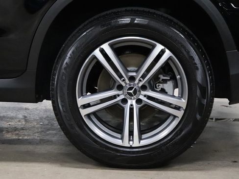 Used 2020 Mercedes-Benz GLC 300 image 25