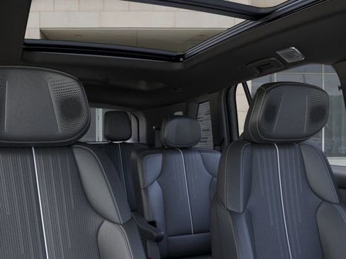 New 2026 Cadillac Vistiq Sport w/ LPO, Floor Liner Package image 24