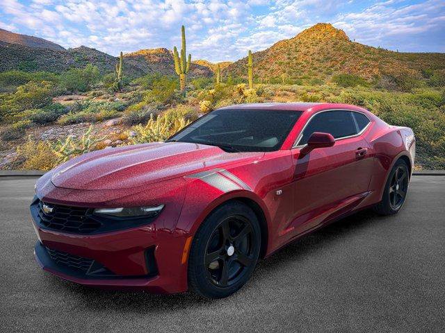 Used 2023 Chevrolet Camaro LT RWD image 7