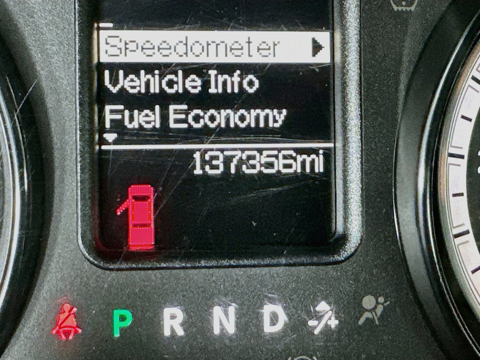 Used 2018 RAM 1500 Classic SLT RWD image 18