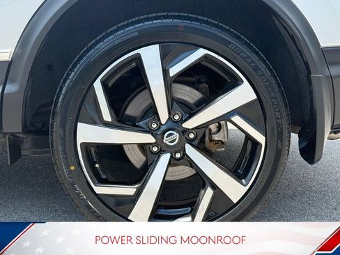 Used 2022 Nissan Rogue Sport SL w/ Premium Package FWD image 10