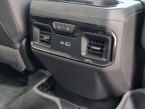 Certified 2022 Chevrolet Silverado 1500 ZR2 w/ Technology Package image 27