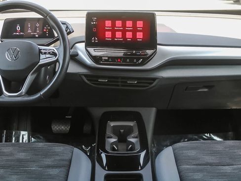 Used 2022 Volkswagen ID.4 Pro image 13