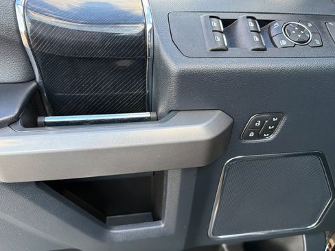 Used 2022 Ford F450 Platinum w/ FX4 Off-Road Package image 11