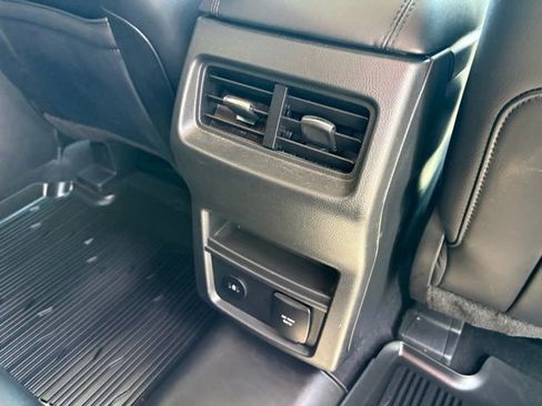 Used 2023 Ford Edge SEL w/ Convenience Package AWD/4WD image 36