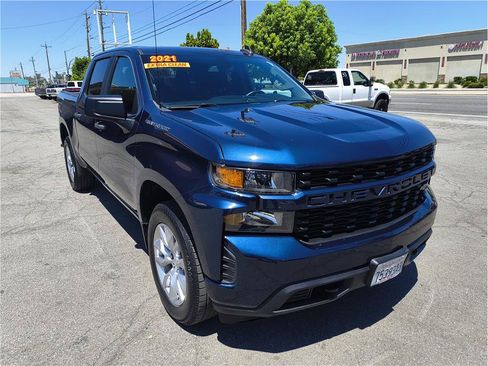 Used 2021 Chevrolet Silverado 1500 Custom RWD image 3