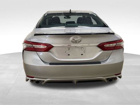 Used 2018 Toyota Camry XSE w/ Driver Assist Package FWD image 6