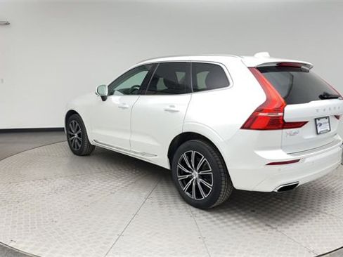 Used 2020 Volvo XC60 T5 Inscription w/ Protection Package Premier image 4