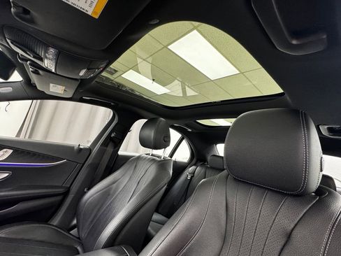 Used 2023 Mercedes-Benz E 350 Sedan image 35