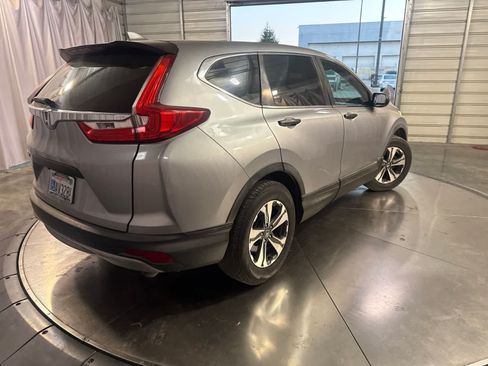 Used 2017 Honda CR-V LX image 4