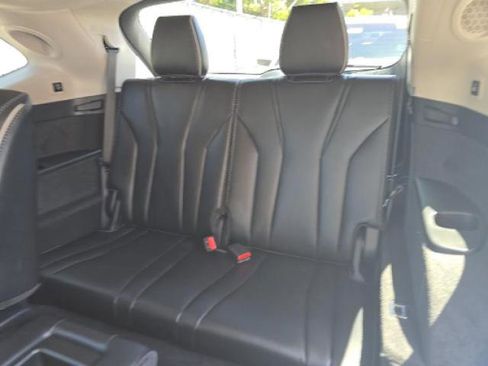 Used 2023 Acura MDX SH-AWD w/ Advance Package image 8
