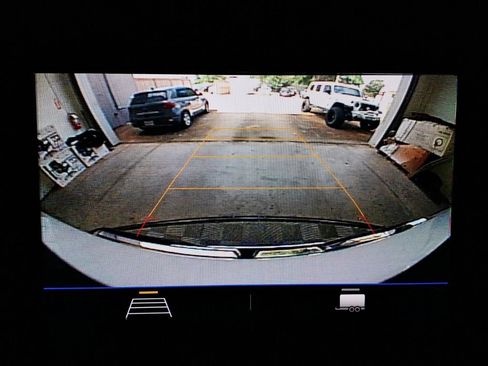 Used 2023 GMC Sierra 3500 Pro w/ Gooseneck/5TH Wheel Package AWD/4WD image 15
