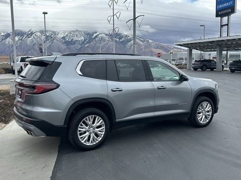 Certified 2025 GMC Acadia Elevation w/ Elevation Premium Package image 25