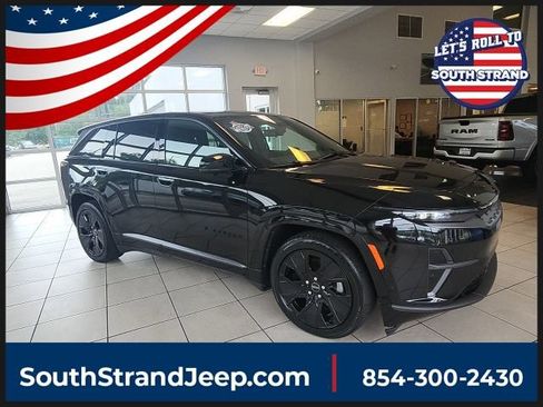 Used 2024 Jeep Wagoneer Launch Edition AWD/4WD image 1