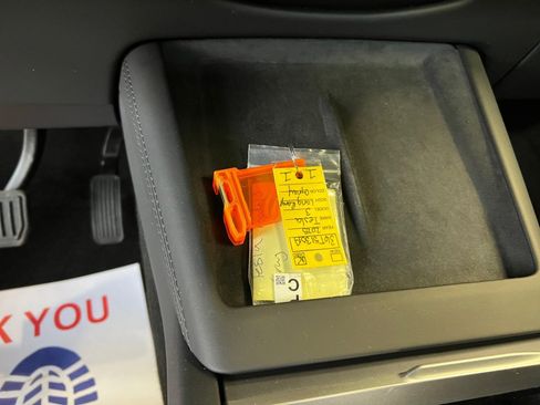 Used 2025 Tesla Model 3 Long Range image 14