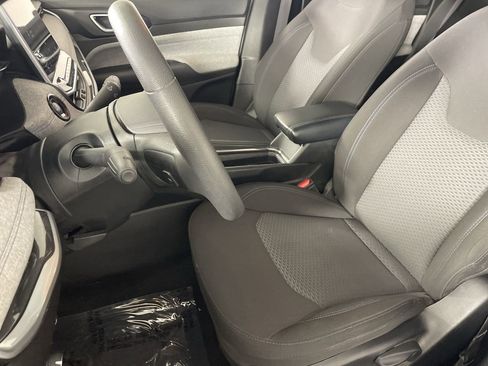 Used 2024 Jeep Compass Sport image 20