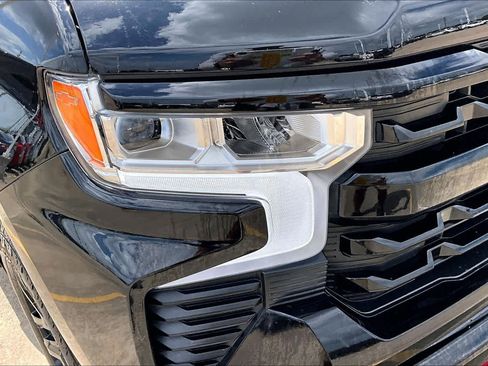 Used 2025 Chevrolet Silverado 1500 LT Trail Boss w/ Convenience Package II image 28