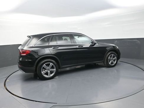 Used 2021 Mercedes-Benz GLC 300 4MATIC image 21