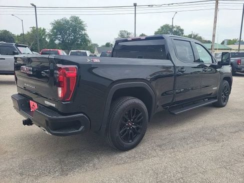 Used 2022 GMC Sierra 1500 Elevation w/ X31 Off-Road Package AWD/4WD image 18