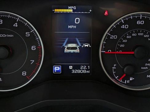 Used 2020 Subaru Ascent Premium w/ Convenience Package image 11