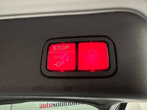 Used 2014 Mercedes-Benz ML 350 2WD image 24