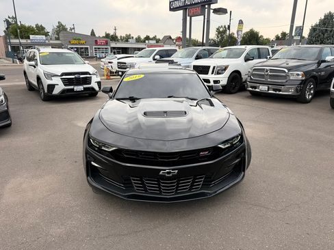 Used 2019 Chevrolet Camaro SS RWD image 4