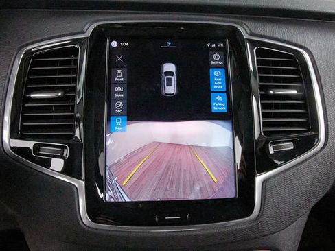 Certified 2023 Volvo XC90 B6 Plus w/ Protection Package Premier AWD/4WD image 13