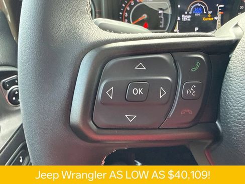 Used 2025 Jeep Wrangler Rubicon w/ Safety Group AWD/4WD image 24