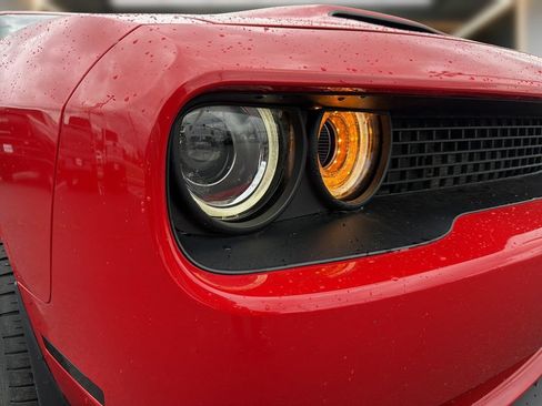 Used 2019 Dodge Challenger SRT Hellcat w/ Laguna Leather Package RWD image 10