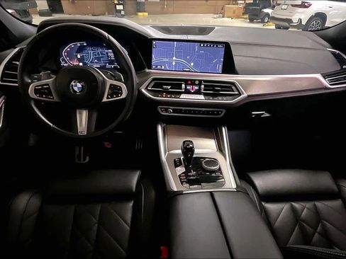 Used 2023 BMW X6 xDrive40i w/ M Sport Package image 14
